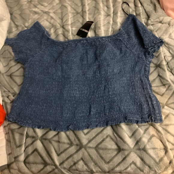 Forever 21 Denim Crop Top Never Worn - Picture 3 of 3